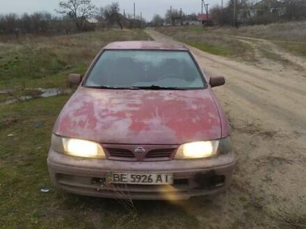 Ниссан Альмера 1997 в Новом Буге на Automoto.ua Красный Ниссан Альмера, объемом двигателя 2 л и пробегом 200 тыс. км за 1300 $, фото 1 на Automoto.ua