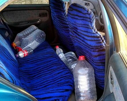 Ниссан Альмера, объемом двигателя 1.6 л и пробегом 300 тыс. км за 1500 $, фото 1 на Automoto.ua