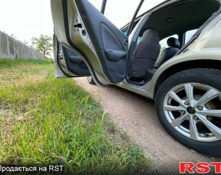 Ниссан Альмера, объемом двигателя 1.6 л и пробегом 356 тыс. км за 3950 $, фото 9 на Automoto.ua