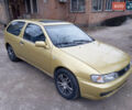 Желтый Ниссан Альмера, объемом двигателя 1.4 л и пробегом 280 тыс. км за 2700 $, фото 1 на Automoto.ua