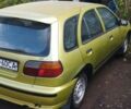 Желтый Ниссан Альмера, объемом двигателя 1.4 л и пробегом 250 тыс. км за 1551 $, фото 4 на Automoto.ua