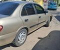 Желтый Ниссан Альмера, объемом двигателя 1.8 л и пробегом 298 тыс. км за 2700 $, фото 6 на Automoto.ua