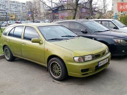 Ніссан Альмера 1995 у Брусилове на Automoto.ua Жовтий Ніссан Альмера, об'ємом двигуна 1.4 л та пробігом 140 тис. км за 1900 $, фото 1 на Automoto.ua