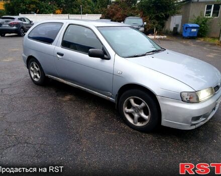 Серый Ниссан Альмера, объемом двигателя 1.6 л и пробегом 250 тыс. км за 1200 $, фото 1 на Automoto.ua