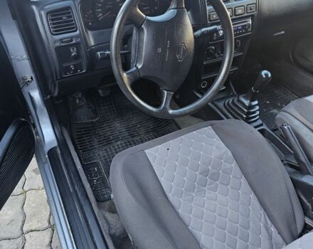 Серый Ниссан Альмера, объемом двигателя 1.6 л и пробегом 320 тыс. км за 650 $, фото 3 на Automoto.ua