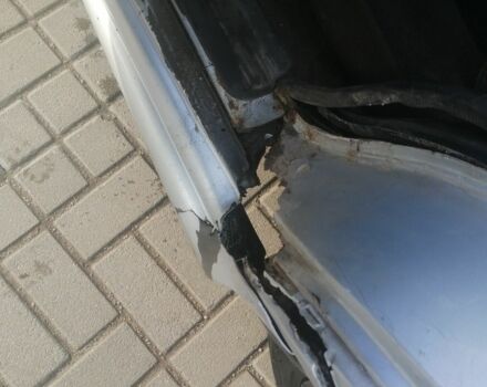 Серый Ниссан Альмера, объемом двигателя 1.6 л и пробегом 247 тыс. км за 950 $, фото 8 на Automoto.ua