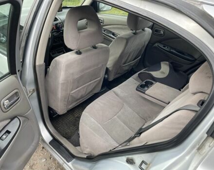 Серый Ниссан Альмера, объемом двигателя 1.8 л и пробегом 202 тыс. км за 2100 $, фото 7 на Automoto.ua