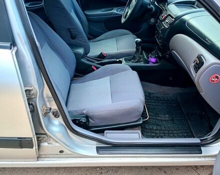 Серый Ниссан Альмера, объемом двигателя 1.5 л и пробегом 0 тыс. км за 2650 $, фото 6 на Automoto.ua