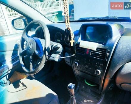Серый Ниссан Альмера, объемом двигателя 1.5 л и пробегом 248 тыс. км за 2990 $, фото 8 на Automoto.ua