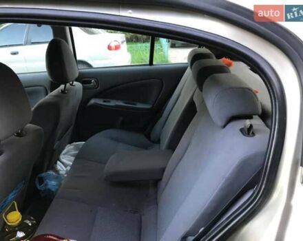 Сірий Ніссан Альмера, об'ємом двигуна 1.5 л та пробігом 292 тис. км за 3700 $, фото 6 на Automoto.ua