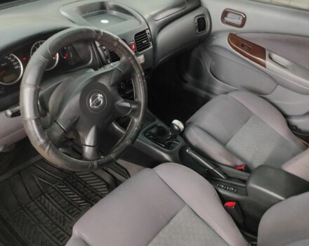 Серый Ниссан Альмера, объемом двигателя 1.5 л и пробегом 350 тыс. км за 2800 $, фото 6 на Automoto.ua