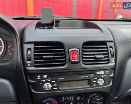 Сірий Ніссан Альмера, об'ємом двигуна 1.5 л та пробігом 204 тис. км за 4690 $, фото 18 на Automoto.ua