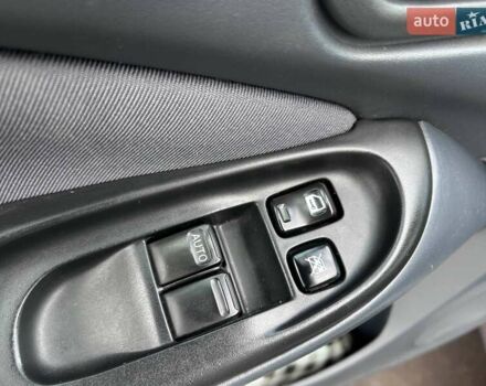 Сірий Ніссан Альмера, об'ємом двигуна 1.5 л та пробігом 204 тис. км за 4690 $, фото 13 на Automoto.ua