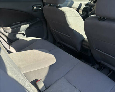 Сірий Ніссан Альмера, об'ємом двигуна 1.5 л та пробігом 155 тис. км за 3300 $, фото 4 на Automoto.ua