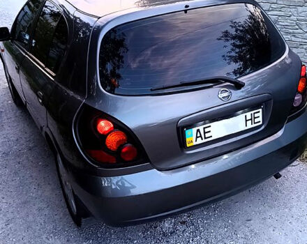 Серый Ниссан Альмера, объемом двигателя 1.5 л и пробегом 264 тыс. км за 3999 $, фото 3 на Automoto.ua