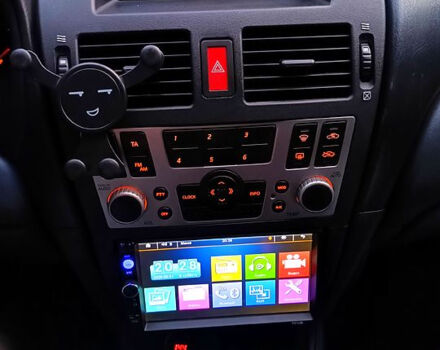 Серый Ниссан Альмера, объемом двигателя 1.5 л и пробегом 264 тыс. км за 3999 $, фото 9 на Automoto.ua