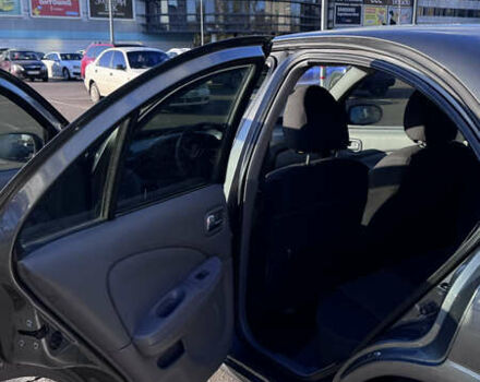 Серый Ниссан Альмера, объемом двигателя 1.8 л и пробегом 181 тыс. км за 4400 $, фото 11 на Automoto.ua