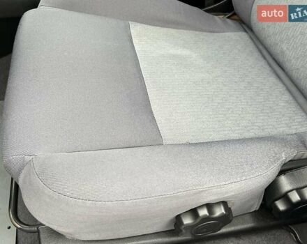 Серый Ниссан Альмера, объемом двигателя 1.5 л и пробегом 140 тыс. км за 4600 $, фото 26 на Automoto.ua