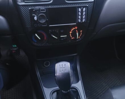 Серый Ниссан Альмера, объемом двигателя 1.5 л и пробегом 380 тыс. км за 3000 $, фото 7 на Automoto.ua