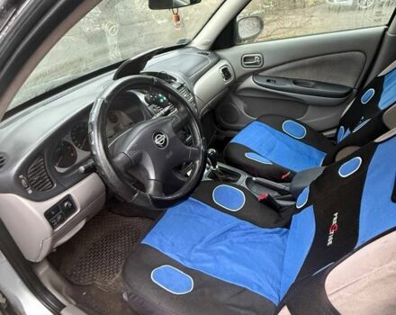 Серый Ниссан Альмера, объемом двигателя 2.2 л и пробегом 260 тыс. км за 1300 $, фото 1 на Automoto.ua