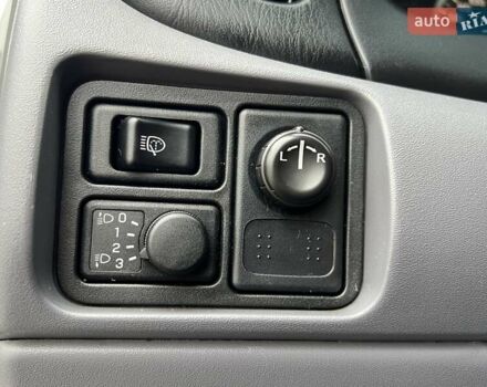 Серый Ниссан Альмера, объемом двигателя 1.5 л и пробегом 140 тыс. км за 4600 $, фото 24 на Automoto.ua