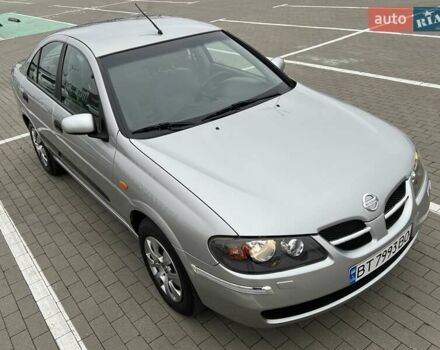 Серый Ниссан Альмера, объемом двигателя 1.5 л и пробегом 140 тыс. км за 4600 $, фото 8 на Automoto.ua