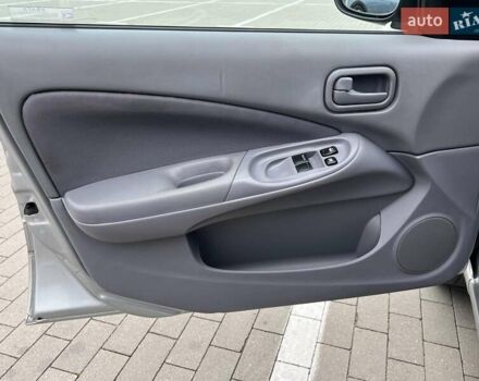 Серый Ниссан Альмера, объемом двигателя 1.5 л и пробегом 140 тыс. км за 4600 $, фото 23 на Automoto.ua