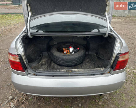 Сірий Ніссан Альмера, об'ємом двигуна 1.5 л та пробігом 302 тис. км за 2900 $, фото 15 на Automoto.ua