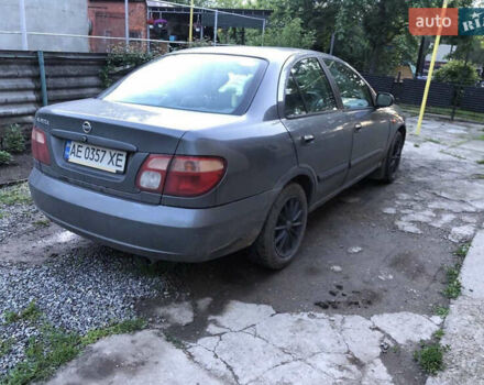 Серый Ниссан Альмера, объемом двигателя 1.5 л и пробегом 400 тыс. км за 3200 $, фото 1 на Automoto.ua