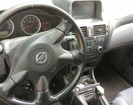 Серый Ниссан Альмера, объемом двигателя 1.5 л и пробегом 380 тыс. км за 2100 $, фото 2 на Automoto.ua