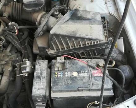 Серый Ниссан Альмера, объемом двигателя 1.5 л и пробегом 180 тыс. км за 4000 $, фото 4 на Automoto.ua