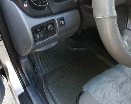 Серый Ниссан Альмера, объемом двигателя 1.5 л и пробегом 180 тыс. км за 4000 $, фото 19 на Automoto.ua