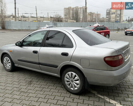 Серый Ниссан Альмера, объемом двигателя 1.5 л и пробегом 204 тыс. км за 3350 $, фото 1 на Automoto.ua