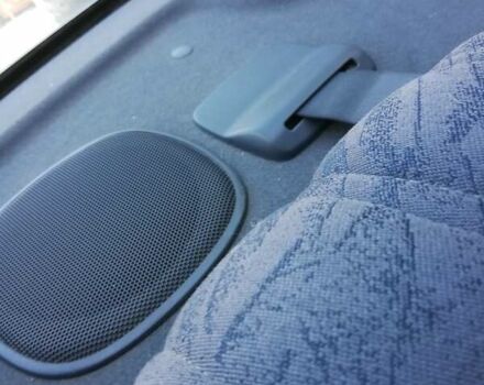 Серый Ниссан Альмера, объемом двигателя 1.5 л и пробегом 180 тыс. км за 4000 $, фото 18 на Automoto.ua