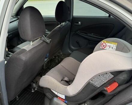 Серый Ниссан Альмера, объемом двигателя 1.5 л и пробегом 540 тыс. км за 3600 $, фото 1 на Automoto.ua