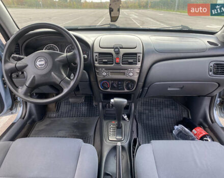 Серый Ниссан Альмера, объемом двигателя 1.77 л и пробегом 248 тыс. км за 4399 $, фото 11 на Automoto.ua