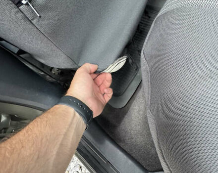 Сірий Ніссан Альмера, об'ємом двигуна 1.5 л та пробігом 246 тис. км за 3900 $, фото 22 на Automoto.ua