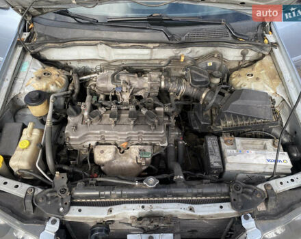 Серый Ниссан Альмера, объемом двигателя 1.77 л и пробегом 248 тыс. км за 4399 $, фото 5 на Automoto.ua