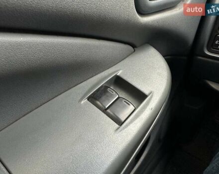 Серый Ниссан Альмера, объемом двигателя 1.6 л и пробегом 152 тыс. км за 5290 $, фото 15 на Automoto.ua