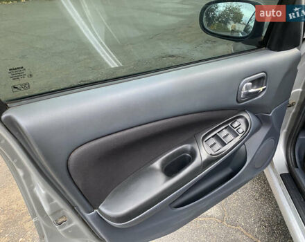 Сірий Ніссан Альмера, об'ємом двигуна 1.5 л та пробігом 299 тис. км за 2850 $, фото 7 на Automoto.ua