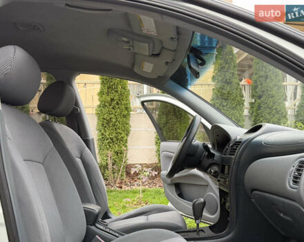 Серый Ниссан Альмера, объемом двигателя 1.6 л и пробегом 136 тыс. км за 5900 $, фото 63 на Automoto.ua