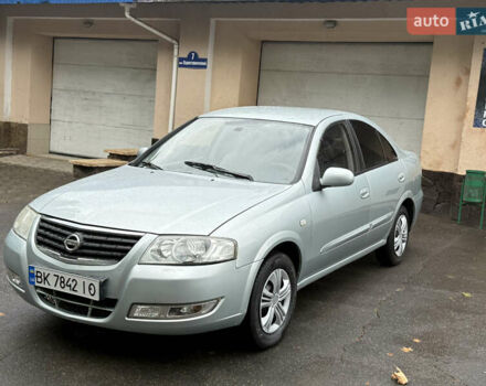 Серый Ниссан Альмера, объемом двигателя 1.6 л и пробегом 245 тыс. км за 3950 $, фото 1 на Automoto.ua