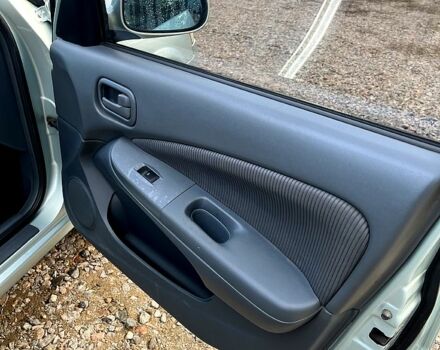 Серый Ниссан Альмера, объемом двигателя 1.6 л и пробегом 185 тыс. км за 4200 $, фото 8 на Automoto.ua