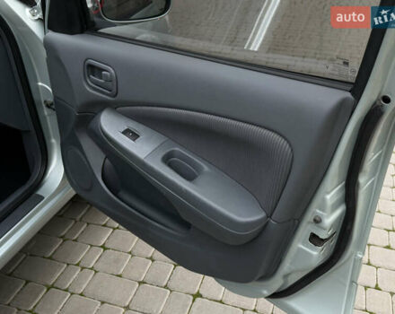 Серый Ниссан Альмера, объемом двигателя 1.6 л и пробегом 136 тыс. км за 5900 $, фото 71 на Automoto.ua