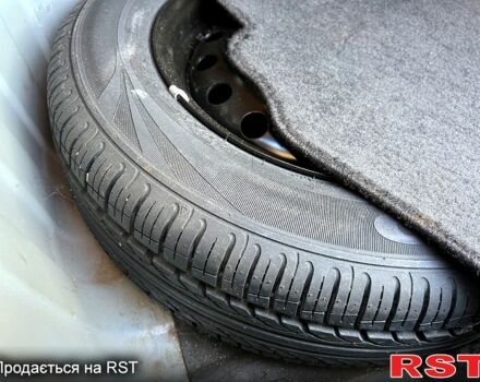 Серый Ниссан Альмера, объемом двигателя 1.6 л и пробегом 100 тыс. км за 5700 $, фото 10 на Automoto.ua