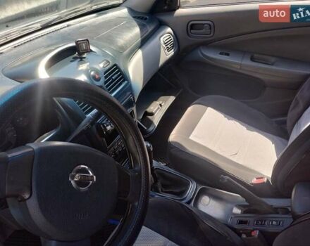 Сірий Ніссан Альмера, об'ємом двигуна 1.6 л та пробігом 190 тис. км за 5100 $, фото 18 на Automoto.ua