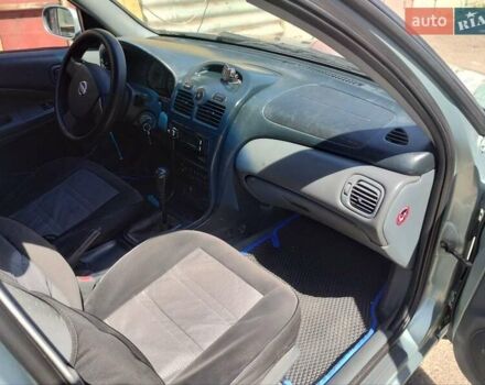 Сірий Ніссан Альмера, об'ємом двигуна 1.6 л та пробігом 190 тис. км за 5100 $, фото 11 на Automoto.ua