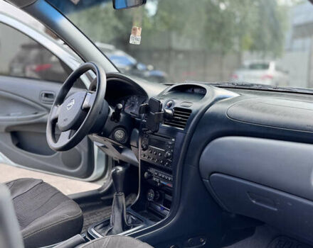 Сірий Ніссан Альмера, об'ємом двигуна 1.6 л та пробігом 218 тис. км за 5200 $, фото 20 на Automoto.ua