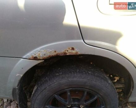 Серый Ниссан Альмера, объемом двигателя 1.6 л и пробегом 233 тыс. км за 3800 $, фото 13 на Automoto.ua