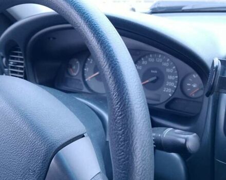 Серый Ниссан Альмера, объемом двигателя 1.6 л и пробегом 230 тыс. км за 4300 $, фото 3 на Automoto.ua